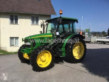 Mezőgazdasági traktor John Deere használt