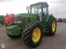 Ciągnik rolniczy John Deere