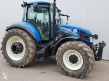 Mezőgazdasági traktor New Holland használt