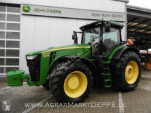 Tarım traktörü John Deere