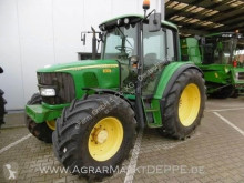 Ciągnik rolniczy John Deere używany