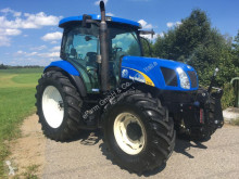 Tractor agrícola New Holland usado