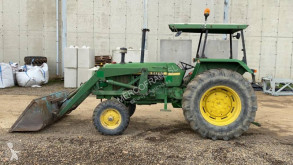 John Deere 1840 ciągnik rolniczy używany