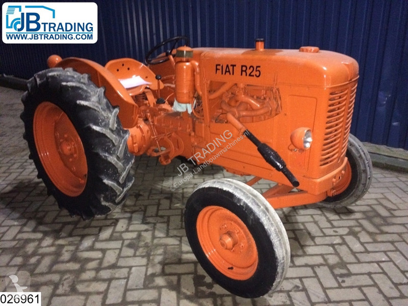Tractor agrícola Fiat R25 2WD