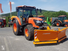 Селскостопански трактор Kubota M4063CAB