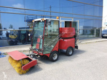 John Deere VPM 3400 sweeper + salt spreader , stiga farm tractor 二手