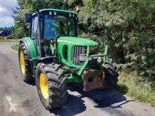 Tractor agrícola John Deere usado
