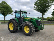 Traktor John Deere ojazdený