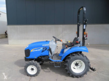 Lantbrukstraktor New Holland Boomer 20 UNUSED begagnad
