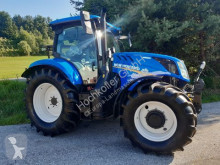 Tractor agrícola New Holland usado