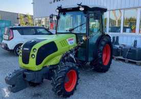 Tracteur agricole Claas Nexos 240 VL 4RM occasion