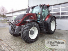 Trattore agricolo Valtra usato
