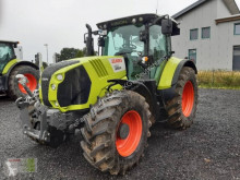 Tracteur agricole Claas