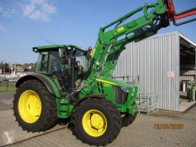 Trattore agricolo John Deere usato