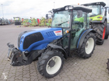 Claas Nexos tracteur agricole occasion