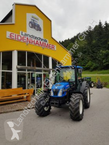 Zemědělský traktor New Holland použitý