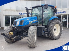 Tractor agrícola New Holland usado