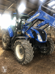 Tractor agrícola New Holland usado