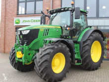 Tractor agrícola John Deere usado