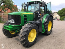 Mezőgazdasági traktor John Deere használt
