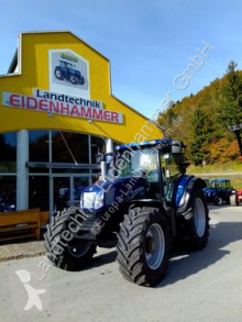 Tractor agrícola New Holland usado