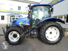 Trattore agricolo New Holland usato