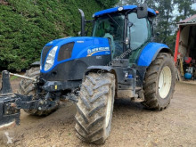 Tracteur agricole New Holland