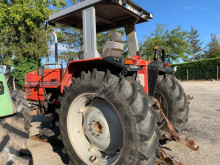 Ciągnik rolniczy Massey Ferguson używany