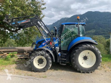 Селскостопански трактор New Holland