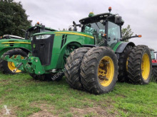 Tractor agrícola John Deere 8335R usado