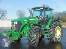 Trattore agricolo John Deere 7830 usato