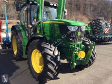 Trattore agricolo John Deere usato
