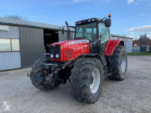 Tracteur agricole Massey Ferguson