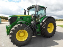 Trattore agricolo John Deere usato