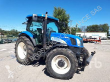 Tracteur agricole New Holland TSA135