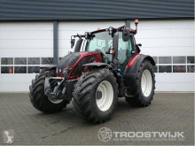 Valtra N154 trattore agricolo usato