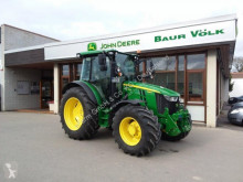 Tractor agrícola John Deere usado