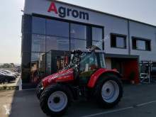 Zemědělský traktor Massey Ferguson použitý