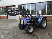 New Holland Landwirtschaftstraktor gebrauchter