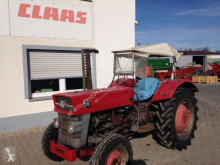 Tractor agrícola Massey Ferguson