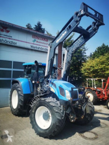 Zemědělský traktor New Holland TVT 145 použitý
