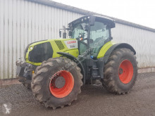 Trattore agricolo Claas Axion 830