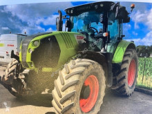 Tracteur agricole Claas