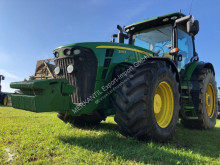 Tractor agrícola John Deere 8320R usado