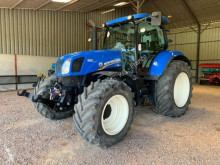 Tractor agrícola New Holland usado