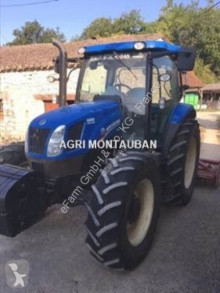 Landbouwtractor New Holland tweedehands