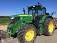 Tractor agrícola John Deere usado