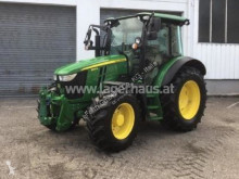 Trattore agricolo John Deere usato