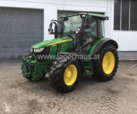 Trattore agricolo John Deere usato