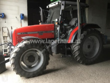 Trattore agricolo Massey Ferguson usato